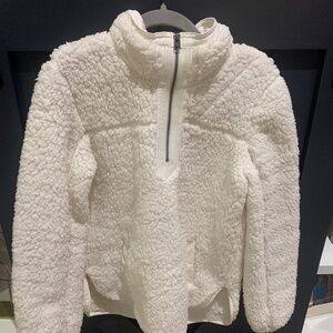 Abercrombie & Fitch White Sherpa Quarter Zip